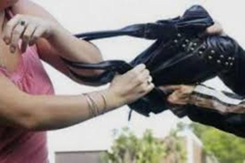 Polisi tangkap penjambret yang lukai korbannya di Tanah Abang Polisi tangkap penjambret yang lukai korbannya di Tanah Abang