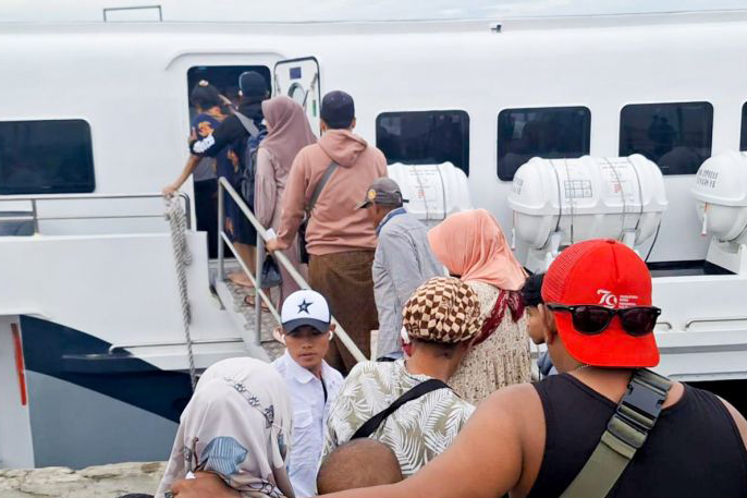 Pemudik Situbondo-Madura kesulitan akses tiket kapal cepat gratis