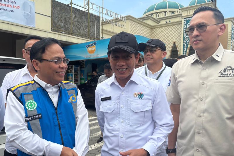 KLH minta pemda awasi tangani sampah di jalur mudik KLH minta pemda awasi tangani sampah di jalur mudik