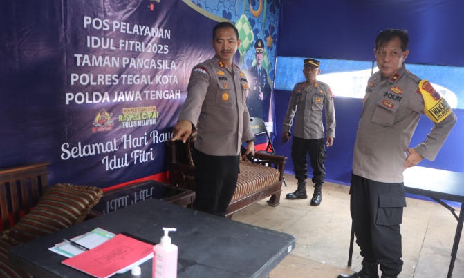 Pastikan kesiapan PAM Lebaran, Kapolres Tegal Kota cek pos dan anggota Pastikan kesiapan PAM Lebaran, Kapolres Tegal Kota cek pos dan anggota