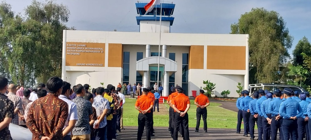 Bandara SMB II Palembang resmikan Posko Terpadu Angkutan Udara Lebaran Tahun 2025 Bandara SMB II Palembang resmikan Posko Terpadu Angkutan Udara Lebaran Tahun 2025