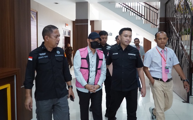 Kejati Sumut tahan Kadis Kebudayaan Pariwisata dan Ekonomi Kreatif Provsu