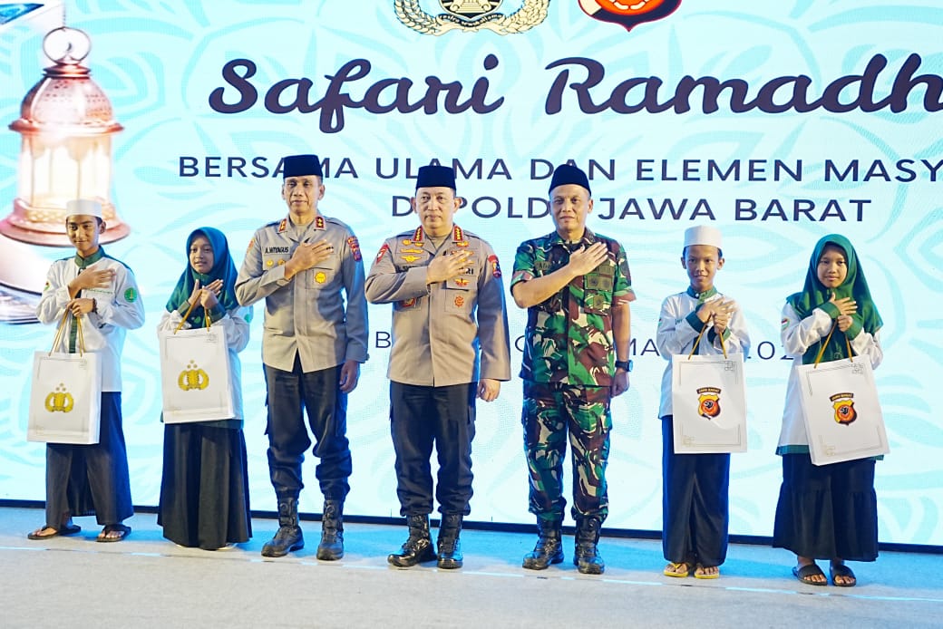 Kapolri berbagi dan perkuat silaturahmi dengan ulama serta masyarakat di bulan Ramadhan