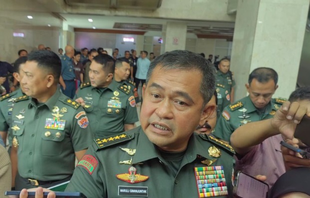 KSAD: Letkol Teddy tak perlu mundur dari TNI karena jabat Seskab KSAD: Letkol Teddy tak perlu mundur dari TNI karena jabat Seskab