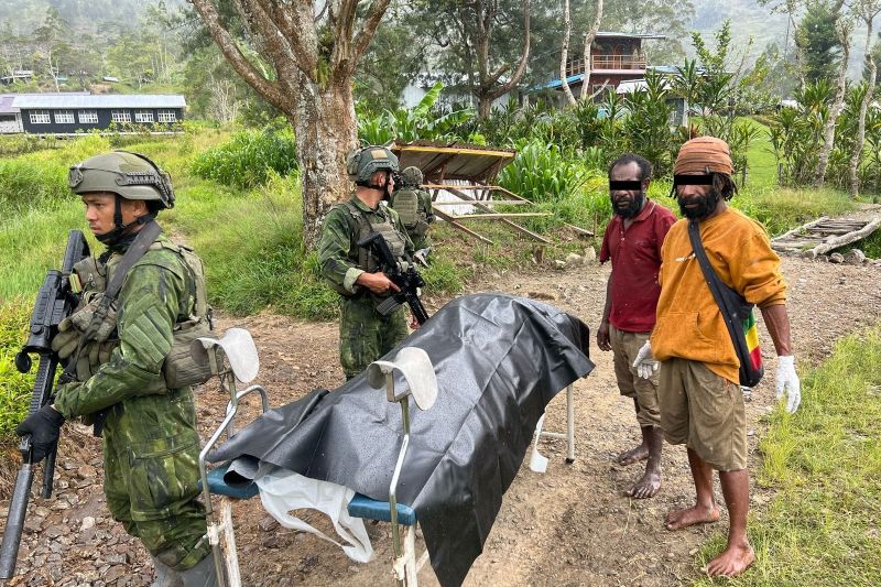 TNI dukung pemulihan situasi usai serangan OPM di Distrik Anggruk TNI dukung pemulihan situasi usai serangan OPM di Distrik Anggruk