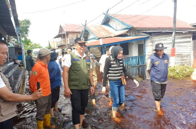 Banjir di Palangka Raya berangsur surut dengan 6.727 KK terdampak Banjir di Palangka Raya berangsur surut dengan 6.727 KK terdampak