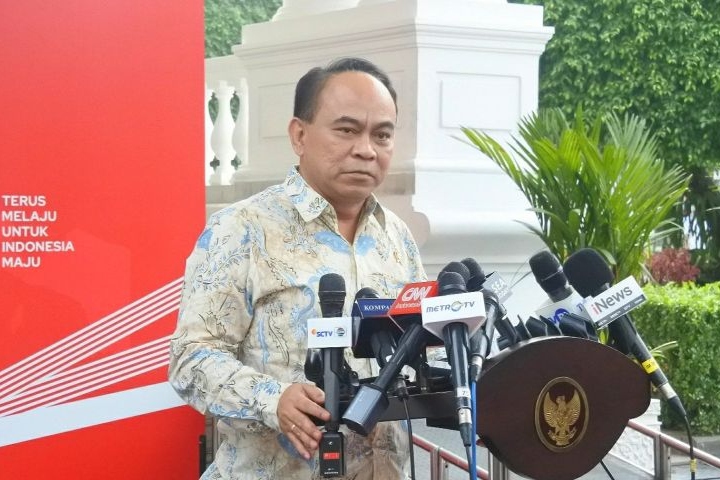 Kemenkop cabut izin dan bekukan koperasi yang kurangi takaran MinyaKita, Kemenkop cabut izin dan bekukan koperasi yang kurangi takaran MinyaKita,