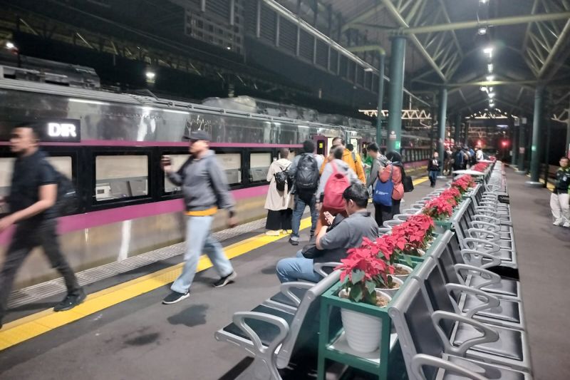 KAI: 246.127 penumpang KA manfaatkan awal Ramadhan pulang kampung KAI: 246.127 penumpang KA manfaatkan awal Ramadhan pulang kampung