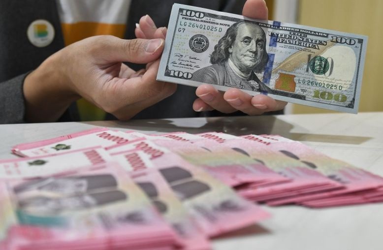 Rupiah pada Rabu pagi menguat jadi Rp16.604 per dolar AS