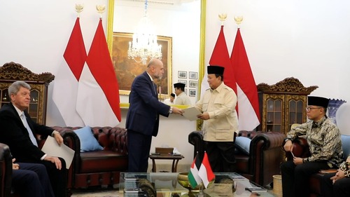 Prabowo bertemu Utusan Khusus Palestina, ini yang dibahas