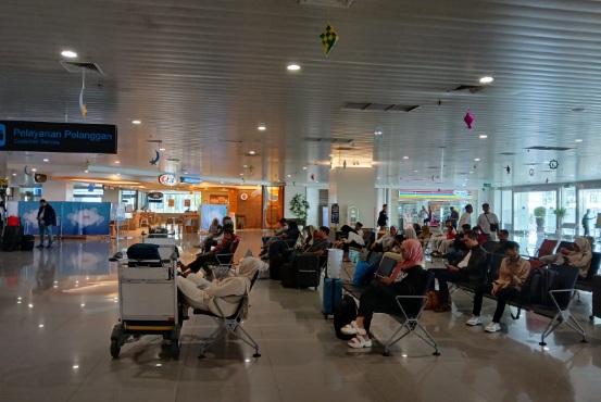 Bandara Ahmad Yani akan layani 171.000 penumpang Lebaran 2025 Bandara Ahmad Yani akan layani 171.000 penumpang Lebaran 2025