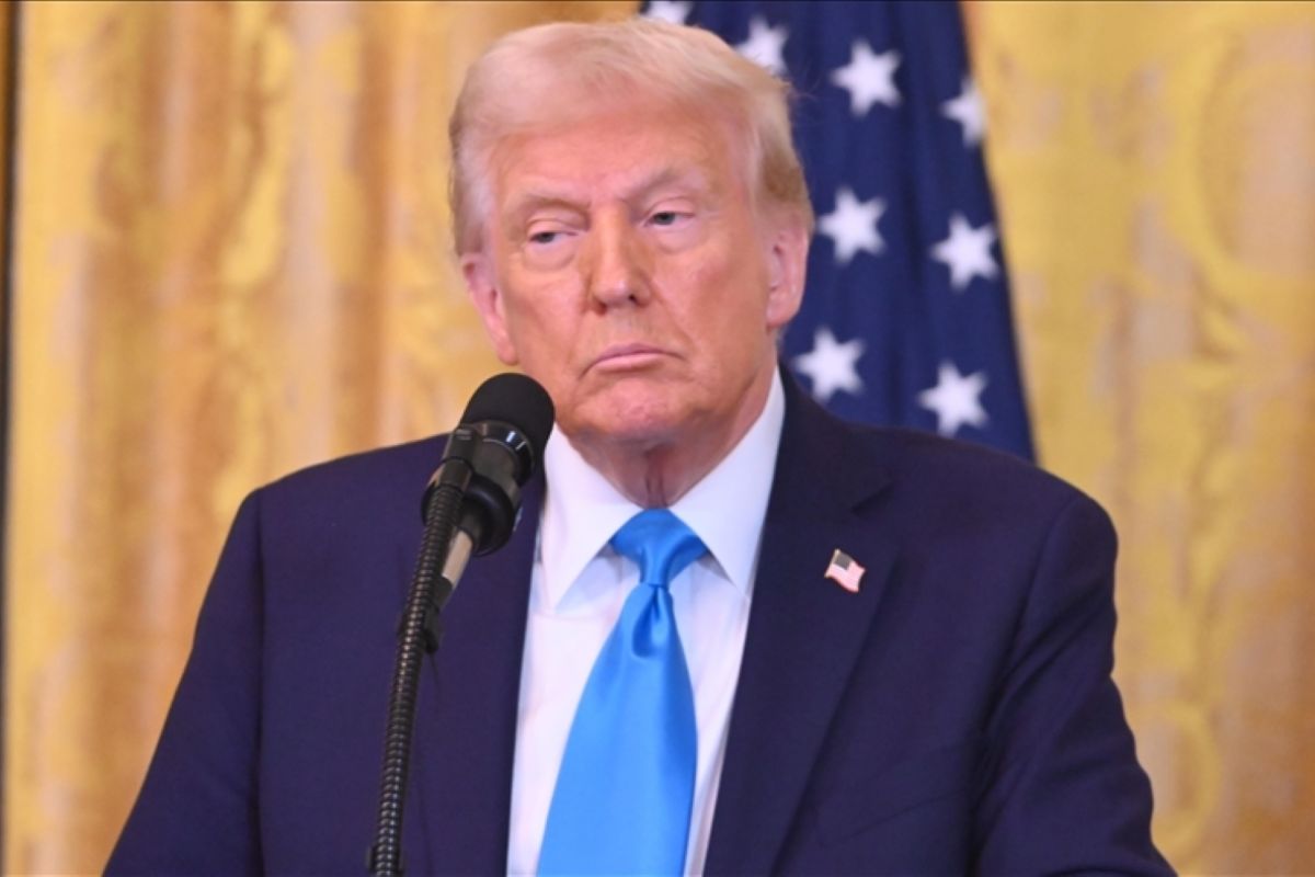 Trump wajibkan warga Kanada yang tinggal di AS untuk registrasi Trump wajibkan warga Kanada yang tinggal di AS untuk registrasi