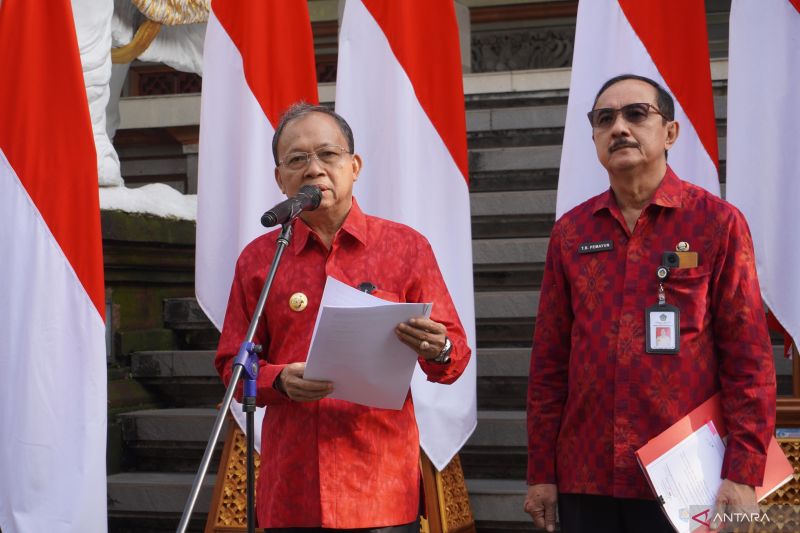 Bali luncurkan edaran tatanan baru bagi wisatawan asing Bali luncurkan edaran tatanan baru bagi wisatawan asing