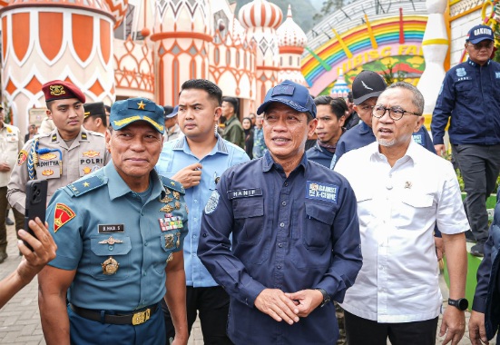 Penanganan lahan kritis di hulu DAS Ciliwung, Menteri LH tegaskan soal perizinan lingkungan Penanganan lahan kritis di hulu DAS Ciliwung, Menteri LH tegaskan soal perizinan lingkungan