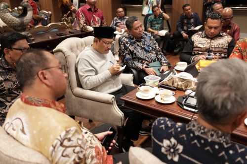 Mensos ajak Kepala Daerah se-NTT sukseskan DTSEN dan Sekolah Rakyat Mensos ajak Kepala Daerah se-NTT sukseskan DTSEN dan Sekolah Rakyat