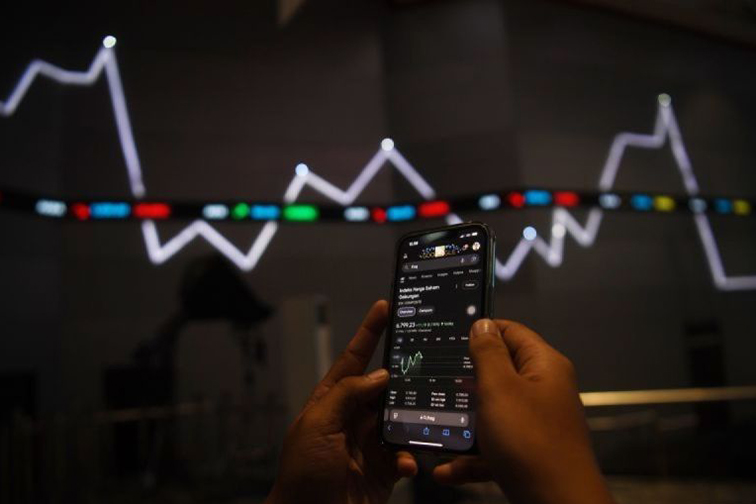 IHSG Kamis dibuka menguat 95,03 poin IHSG Kamis dibuka menguat 95,03 poin