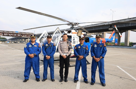 Ambulans udara disiagakan untuk situasi genting saat arus mudik di Tol Trans Jawa Ambulans udara disiagakan untuk situasi genting saat arus mudik di Tol Trans Jawa