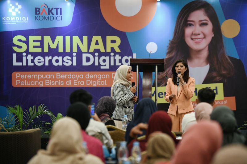 Menkomdigi sebut transformasi digital juga bisa transformasikan UMKM Menkomdigi sebut transformasi digital juga bisa transformasikan UMKM
