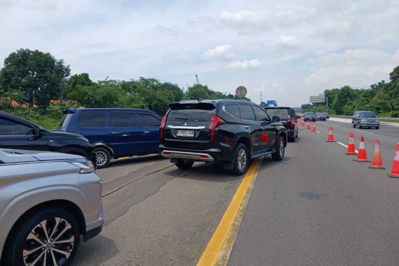 PT JTT dukung diskresi Kepolisian buka tutup lawan arah di Tol Japek PT JTT dukung diskresi Kepolisian buka tutup lawan arah di Tol Japek
