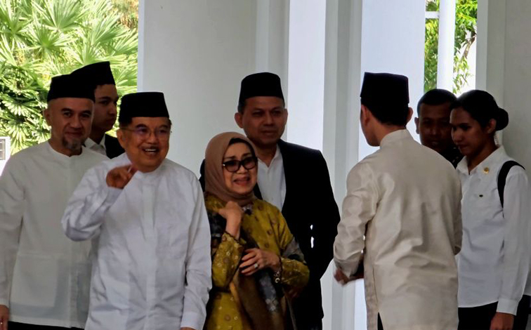 SBY hingga JK hadiri gelar griya Idul Fitri 1446 H di Istana Merdeka SBY hingga JK hadiri gelar griya Idul Fitri 1446 H di Istana Merdeka