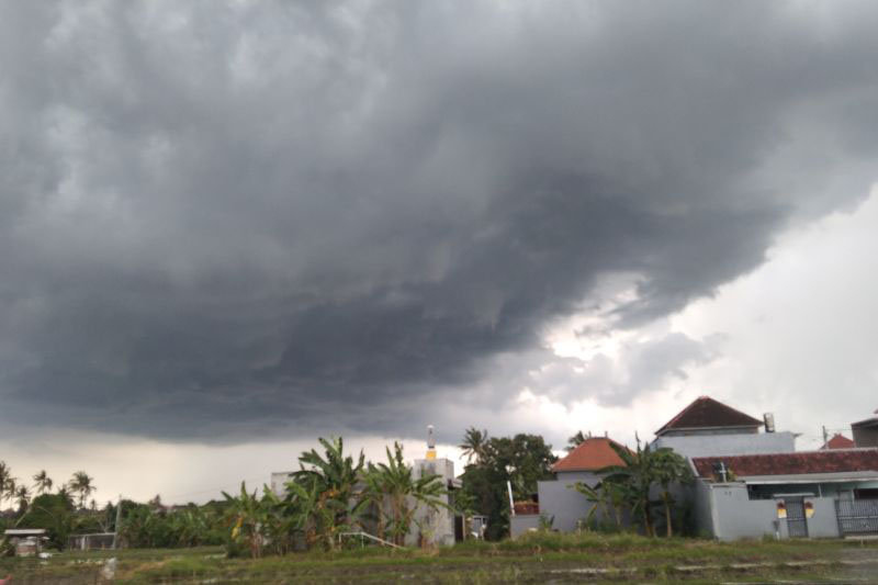 BMKG petakan curah hujan di Bali normal pada April 2025