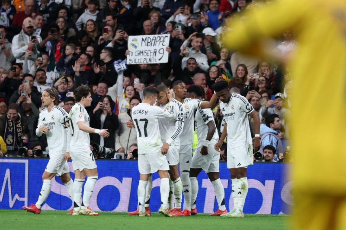 Real Madrid tempel ketat Barcelona setelah menangi derbi Madrid Real Madrid tempel ketat Barcelona setelah menangi derbi Madrid