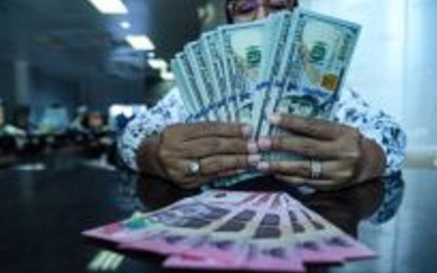 Rupiah melemah dipengaruhi ketetapan kebijakan tarif AS terhadap China Rupiah melemah dipengaruhi ketetapan kebijakan tarif AS terhadap China