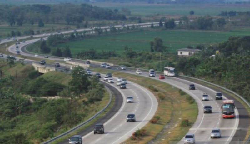 Sebanyak 74 ribu kendaraan melintas Tol Cipali pada Sabtu
