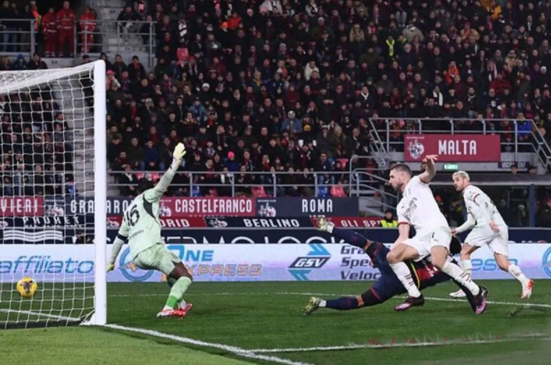 Bologna tembus posisi empat besar Serie A usai kalahkan Lazio 5-0 Bologna tembus posisi empat besar Serie A usai kalahkan Lazio 5-0