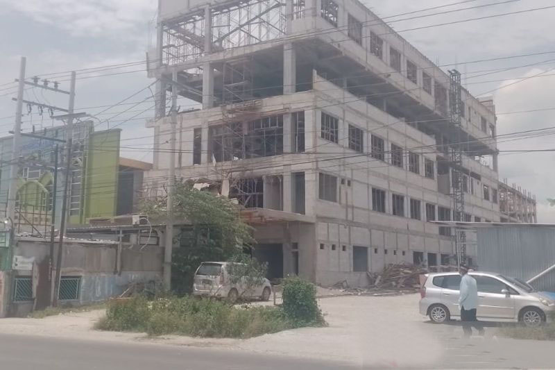 Korban jiwa kecelakaan kerja jatuhnya crane di Blora bertambah