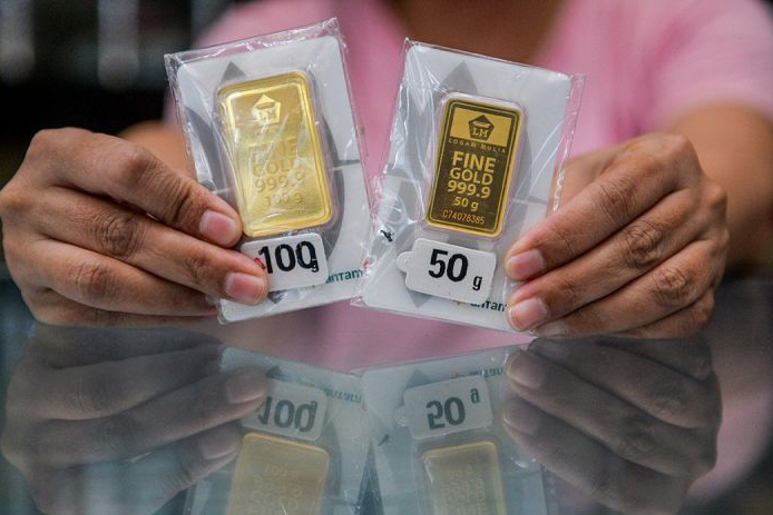 Emas Antam H-3 Lebaran melonjak Rp16.000 menjadi Rp1,792 juta per gram Emas Antam H-3 Lebaran melonjak Rp16.000 menjadi Rp1,792 juta per gram