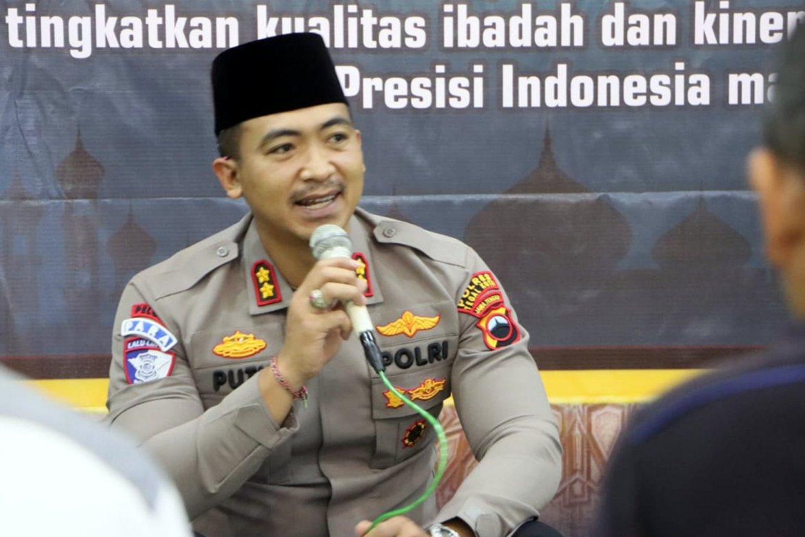 Safari Ramadhan, Kapolres ajak anggota memakmurkan masjid dan tingkatkan ketaqwaan