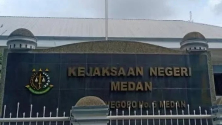 Kejari Medan lakukan upaya penyelamatan aset KAI senilai Rp35,49 miliar Kejari Medan lakukan upaya penyelamatan aset KAI senilai Rp35,49 miliar
