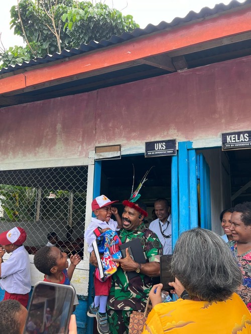 Kemenhan dan Badan Gizi Nasional sosialisasi MBG di Papua