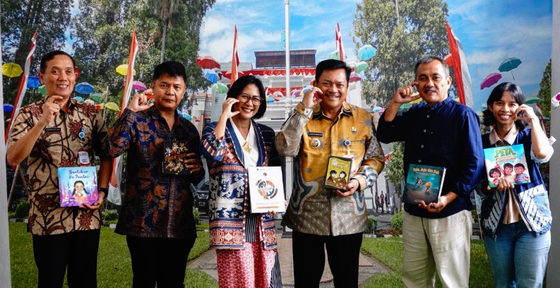 Didukung, rencana Parade Senja Wastra Nusantara pecahkan Rekor MURI Berkebaya Didukung, rencana Parade Senja Wastra Nusantara pecahkan Rekor MURI Berkebaya
