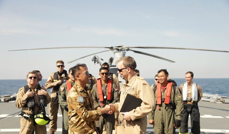 TNI AL dan Jerman adakan latihan bersama pengoperasian helikopter TNI AL dan Jerman adakan latihan bersama pengoperasian helikopter