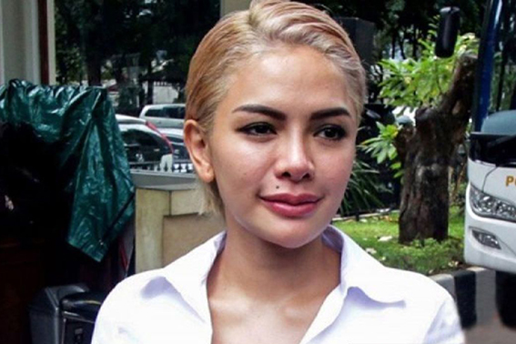 Nikita Mirzani jalani pemeriksaan sebagai tersangka dugaan pemerasan Nikita Mirzani jalani pemeriksaan sebagai tersangka dugaan pemerasan