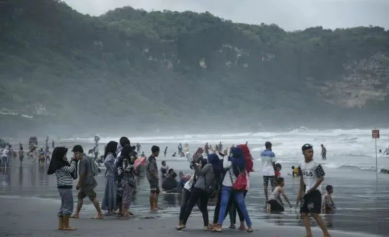 BPBD DIY ingatkan wisatawan waspadai arus balik di pantai selatan
