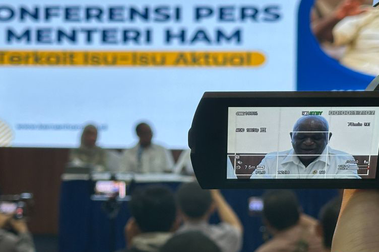 Menteri HAM: Isu kembalinya Orde Baru sebatas imajinasi Menteri HAM: Isu kembalinya Orde Baru sebatas imajinasi