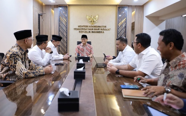 Kemenko PM dan BAZNAS RI jajaki kerja sama pengentasan kemiskinan dan pemberdayaan mustahik Kemenko PM dan BAZNAS RI jajaki kerja sama pengentasan kemiskinan dan pemberdayaan mustahik