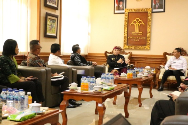 Kakanwil Kemenkum Bali terima audiensi anggota DPD RI Kakanwil Kemenkum Bali terima audiensi anggota DPD RI