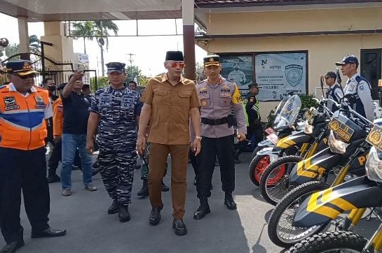 Polres Tegal Kota gelar apel gabungan Operasi Ketupat Candi 2025 Polres Tegal Kota gelar apel gabungan Operasi Ketupat Candi 2025