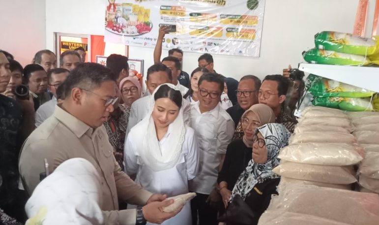 Wamentan: 2.818 kantor pos se-Indonesia sudah layani Operasi Pasar Wamentan: 2.818 kantor pos se-Indonesia sudah layani Operasi Pasar