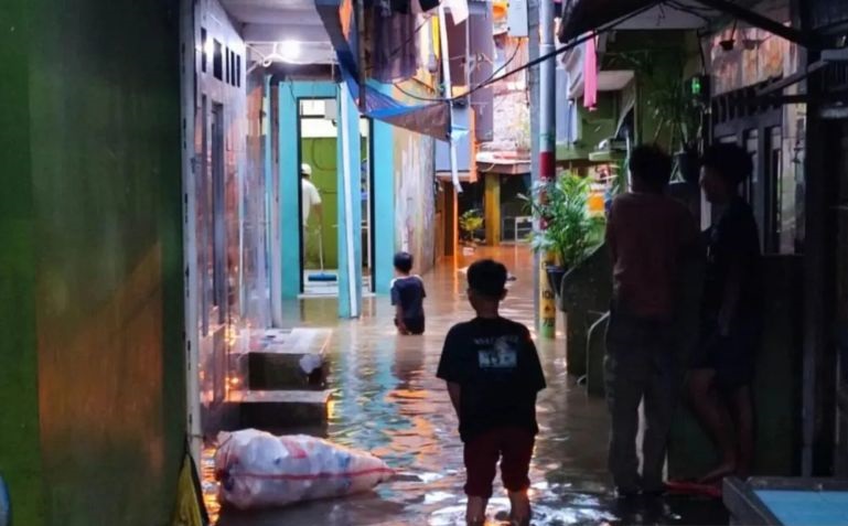 20 RT di Jakarta Timur banjir akibat luapan kali Ciliwung