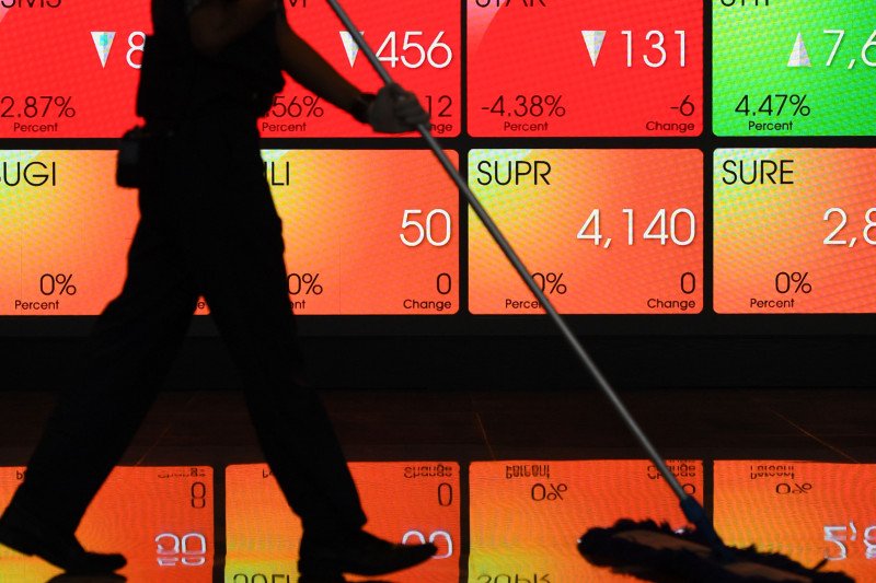IHSG ditutup menguat dan terbaik di Asia, Rupiah naik IHSG ditutup menguat dan terbaik di Asia, Rupiah naik