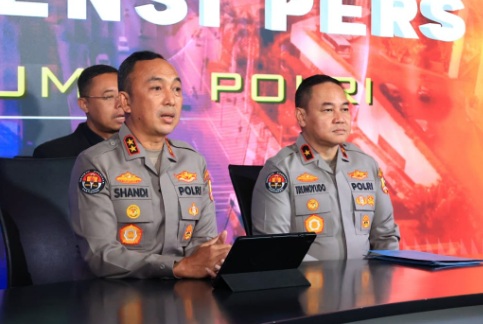 Masyarakat diminta tak ragu laporkan aksi premanisme melalui call center maupun WA aduan Masyarakat diminta tak ragu laporkan aksi premanisme melalui call center maupun WA aduan