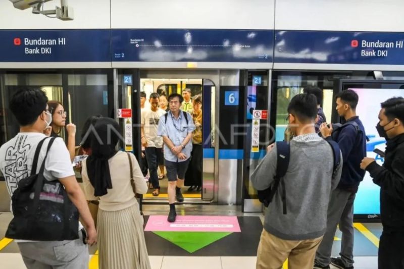Pembangunan Stasiun Monas-Thamrin MRT Jakarta capai 87,38 persen Pembangunan Stasiun Monas-Thamrin MRT Jakarta capai 87,38 persen