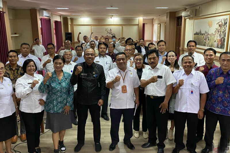 Pemkab Buleleng libatkan berbagai pihak sikapi siswa SMP tak bisa baca