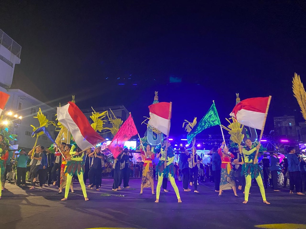 Pagelaran kolosal sekolah Santo Alysius diikuti 1.134 anak