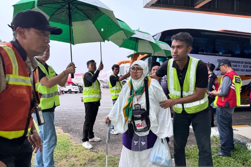 Kemenkes ingatkan jamaah calon haji kurangi aktivitas di luar hotel Kemenkes ingatkan jamaah calon haji kurangi aktivitas di luar hotel